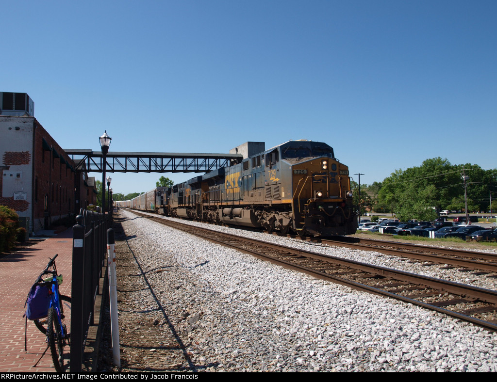 CSX 729